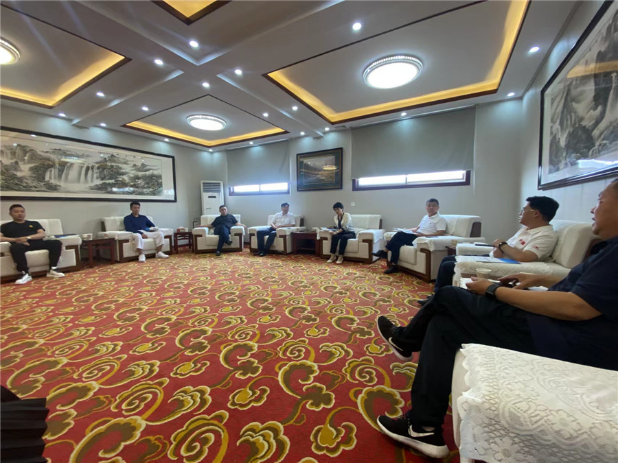 6月26日，省衛(wèi)健委一行7人在高新區(qū)領(lǐng)導(dǎo)陪同下來(lái)我司考察工作，并給出充分肯定。